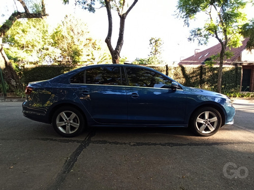 Volkswagen Vento 2.5 Luxury Aut. 2016 Services Oficiales