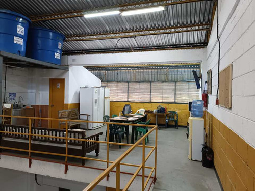 En Venta Planta Empaquetadora De Alimentos. Área 1.117m2 0