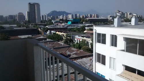 Comodo Departamento Con Estacionamiento (71611)