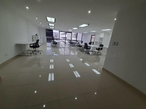 Imagen 4 de 23 de El Eurobuilding Chuao Oficina En Alquiler 22-22084 04242091817-----04126761534