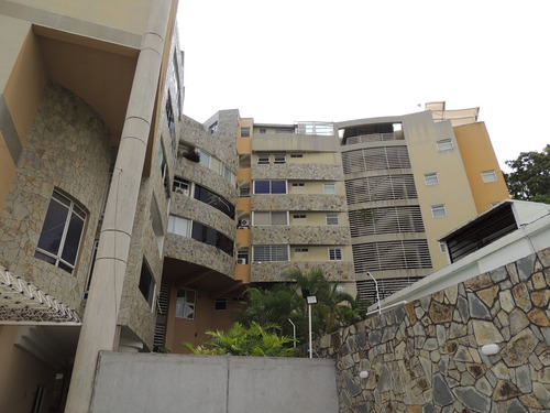 Se Vende Duplex 98m2 Los Naranjos De Las Mercedes 0865