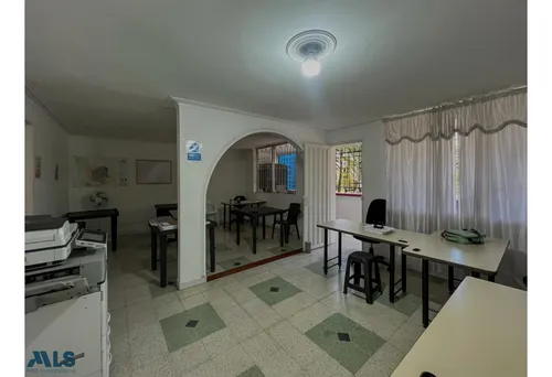 Apartamento En Laureles(mls#247740)