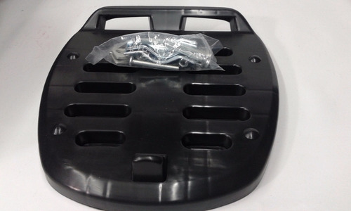 Imagen 5 de 8 de Baul Topcase Moto Plástico Negro Reforz 42l+ Kit Instalacion