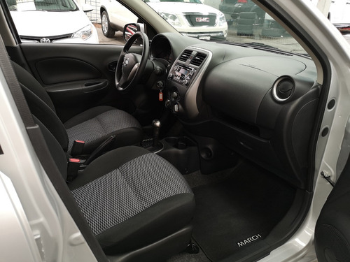 Imagen 8 de 15 de Nissan March Sense Aut 2019