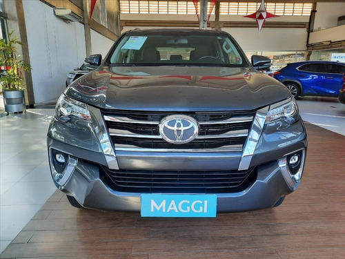 Imagem 2 de 13 de Hilux Sw4 2.8 Srx 4x4 16v Turbo Intercooler Diesel 4p Autom