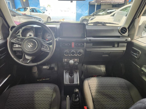 Suzuki Jimny 1.5 GLX 4X4 AT