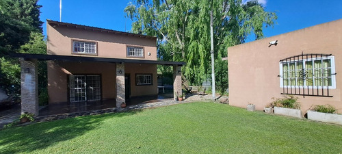 Casa Quinta 3 Ambientes Pileta Quincho Parque