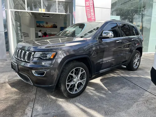 Jeep Grand Cherokee 5.7 Limited Lujo 4x4 At