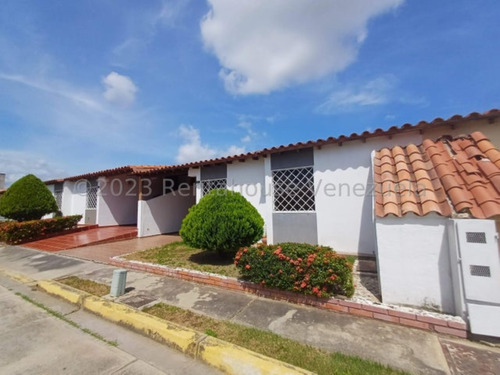 Milagros Inmuebles Casa Venta Cabudare Lara Av Ribereña Santa Lucia Economica Residencial Economico  Rentahouse Codigo Referencia Inmobiliaria N° 24-11542