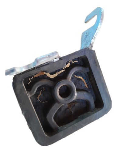 Soporte Escape Trasero Clio 2 / Symbol