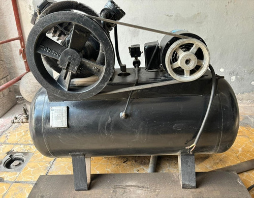 Compresora Ingersoll-rand 3hp 235l