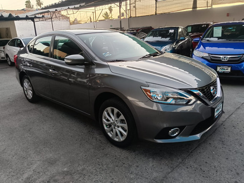 Nissan Sentra 1.8 Advance Cvt