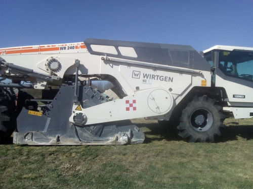 Reclamadora Wirtgen Wr240 Año 2017