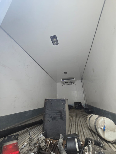 Furgon Termico Supercong 5.6 Metros Con Equipo De Frio