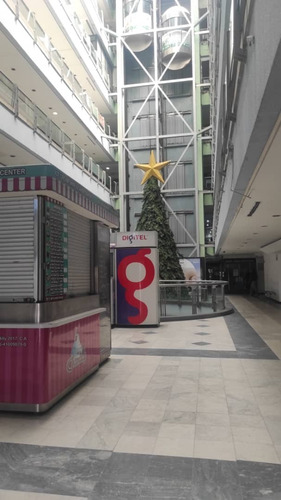 Imagen 8 de 9 de Local Centro Comercial Oasis Center Guatire 04142380699