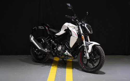Benelli 180 S