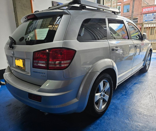 Dodge Journey 2.7 Sxt