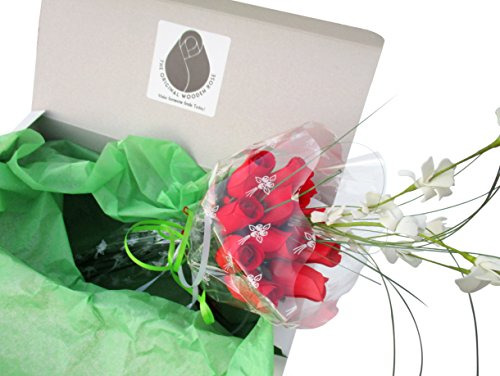 Rosas Artificiales De Madera Rojas Ramo 1docena +caja Regalo