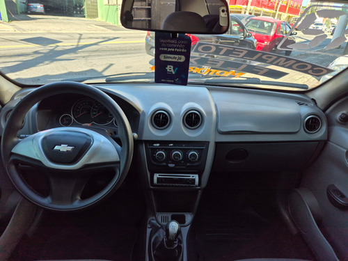 Chevrolet Prisma Prisma 1.4 8V LT (Flex)