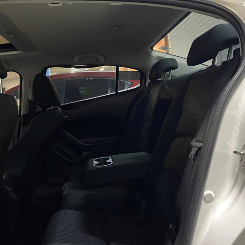 Imagen 8 de 12 de Mazda 3 2015 2.0 I Touring Sedan At