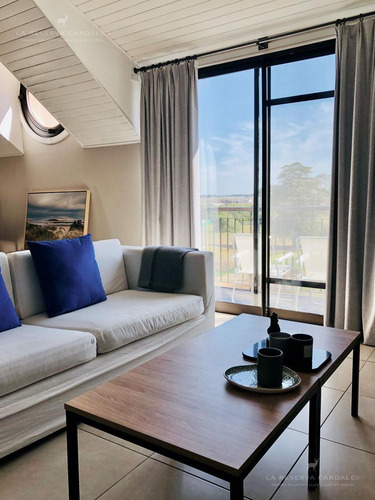 Departamento De 2 Ambientes En Alquiler Temporario - Verano
