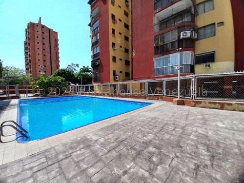 Apartamento En Venta En Nueva Segovia,barquisiimeto Rc