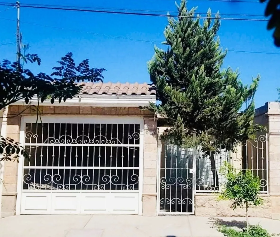 Se Vende Casa En Lucio Blanco Torreón Coahuila, Torreón Cen