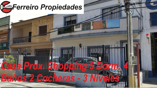 Imagen 2 de 14 de Casa Venta Pta. Carretas 5 Dorm. 4 Baños 2 Cocheras Barbacoa C/parrillero