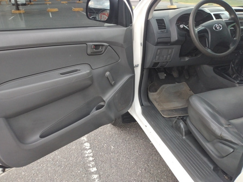 Toyota Hilux 2.5 Cs Dx Pack 120cv 4x4 - I3 2014