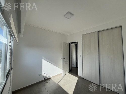 Venta Departamento 3 Ambientes Con Doble Balcón En Wilde