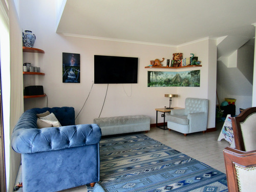 Hermoso Y Amplio Departamento En Lo Barnechea (4d / 3b)