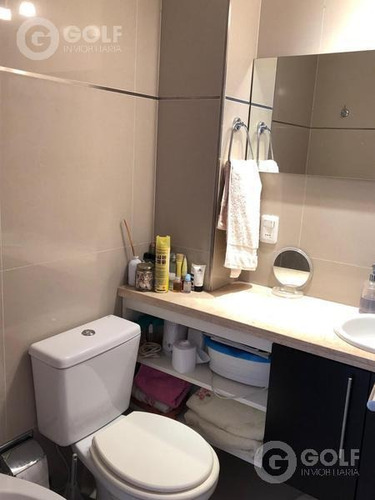Vendo Penthouse Dúplex, 3 Dormitorios, 2 Baños, Garaje Para Un Auto, Malvín.