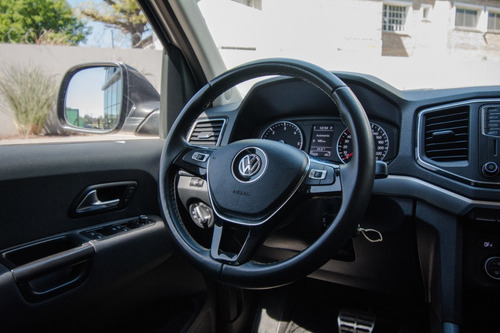 Imagen 10 de 22 de Volkswagen Amarok V6 Highline