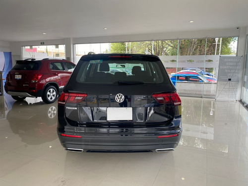 Imagen 6 de 11 de Volkswagen Tiguan Trendline Plus 2020