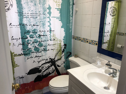 Vende Casa 4 Dorm, 3 Baños En Condominio Lo Herrera San Bern