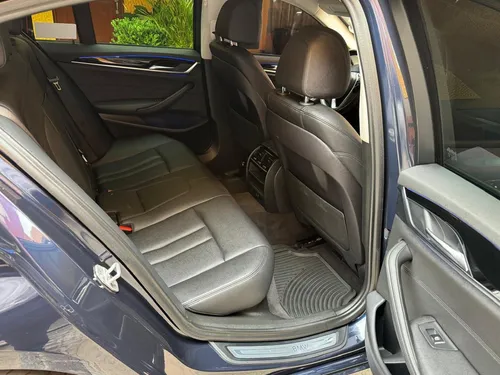 BMW Serie 5 2.0 530ia Sport Line At