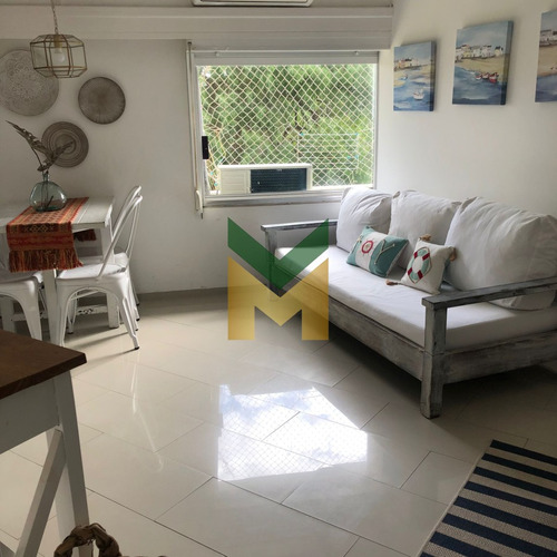 Venta De Apartamento De Un Dormitorio Y Gran Play Room En Punta Del Este