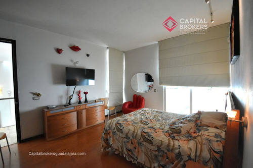 Casa De Lujo En Venta Con Alberca En Las Fuentes Cerca De La Expo