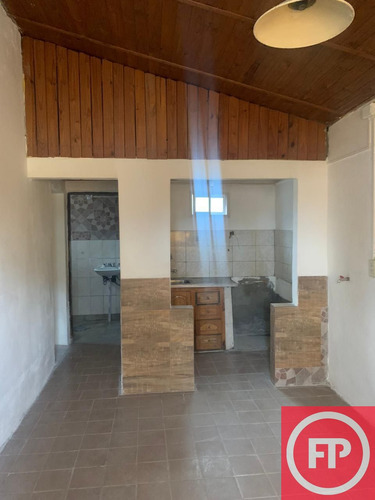 Venta Casa 2 Dormitorios Lamarque