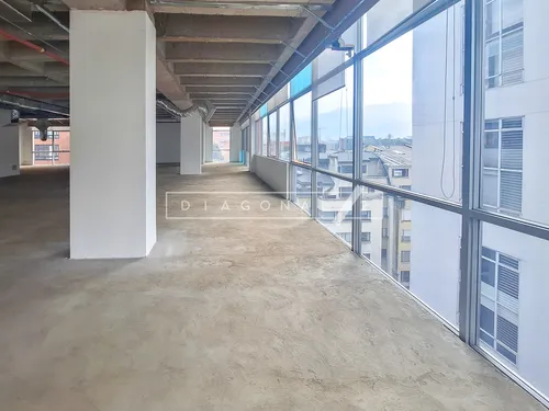 Oficina En Arriendo En Chicó Reservado