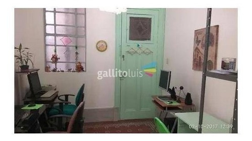 Imagen 2 de 11 de Imperdible Apto En Venta 4 Dormitorios, Centro!!
