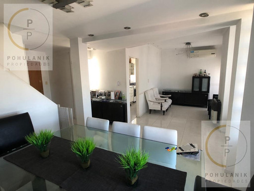 Duplex 4 Ambientes En Flores. Sobre Av. Avellaneda. Oportunidad!