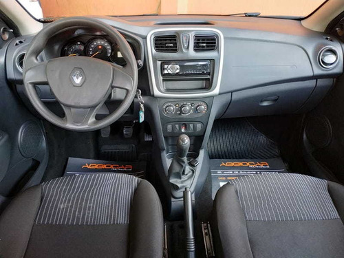 Imagem 11 de 15 de Renault Logan Authentique 1.0 (flex)