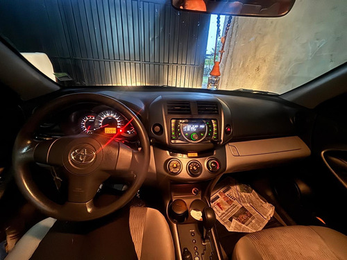 Toyota RAV4 2.4 4x2 At