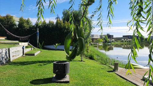 Imagen 26 de 28 de Casa En Venta En El Canton Barrio Norte A Laguna