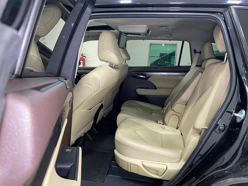 Toyota Highlander 3.5 Limited Panoramic Roof At