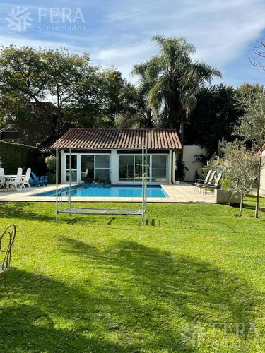 Imagen 6 de 12 de Importante Casa Con Parque En La Mejor Zona De La Horqueta.