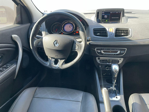 Renault Fluence Sed. Dyn. Plus 2.0 16V FLEX Aut.