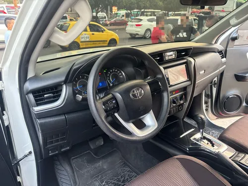 Toyota Fortuner Sw4 2.7 4x2 At