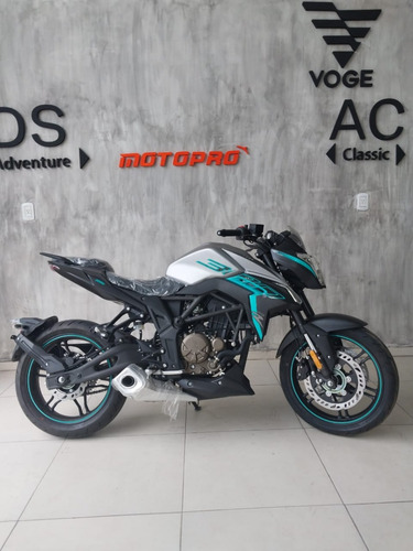 Voge 300r